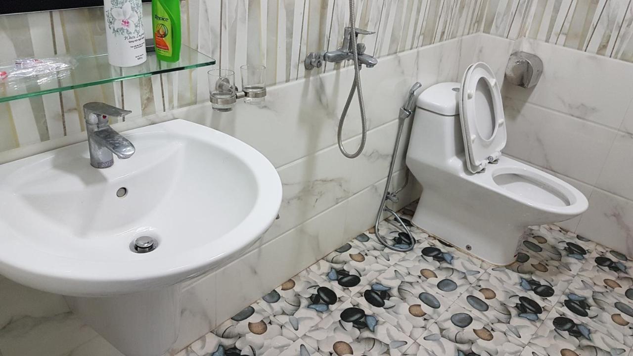 هانوي Love Hotel Near Ha Dong General Hospital المظهر الخارجي الصورة