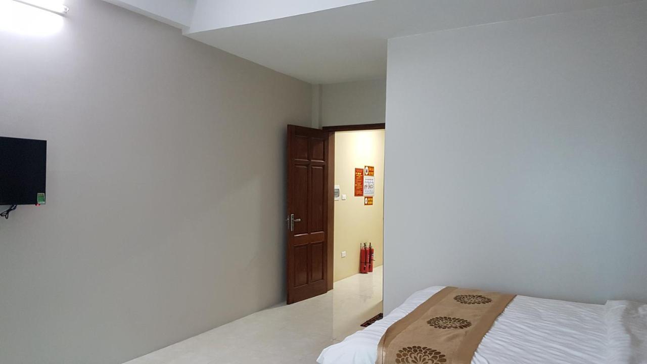 هانوي Love Hotel Near Ha Dong General Hospital المظهر الخارجي الصورة