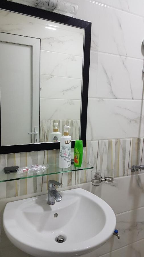 هانوي Love Hotel Near Ha Dong General Hospital المظهر الخارجي الصورة